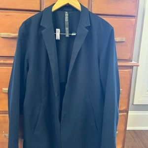 Lululemon Men’s New Venture Blazer - Navy, Size Large (slim fit)
